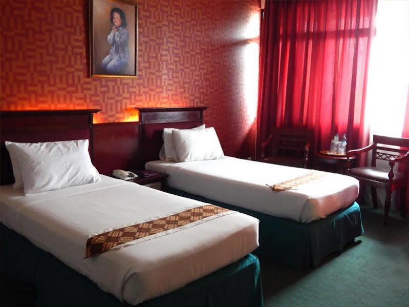 Bumi Asih Jaya 2* Bandung